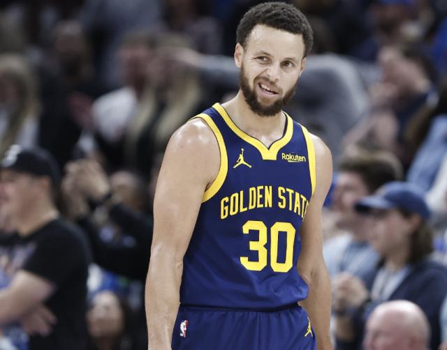 pg电子模拟器-科尔算不清轮换 库里未确定搭档 勇士仍一团乱麻