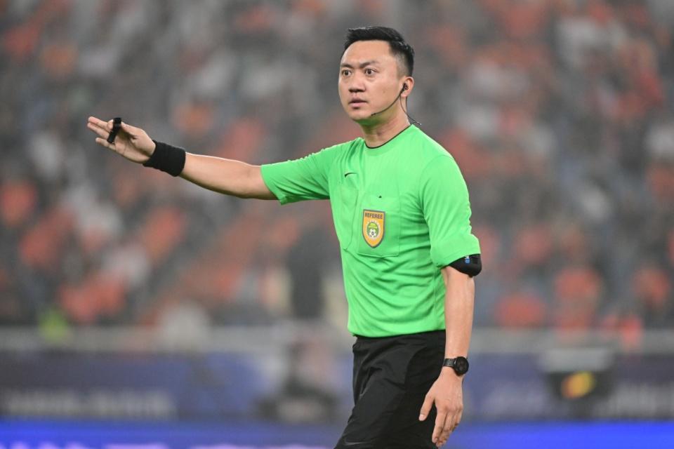 pg模拟器在线-37岁中超金哨心梗去世？中国足协官方辟谣：强烈谴责，支持唐顺齐