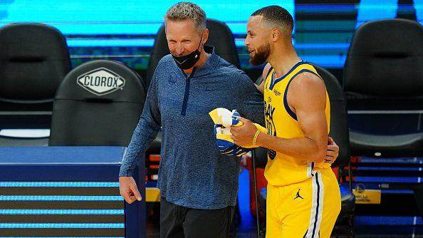 pg-勇士季前赛五连胜收官 夏季引援再度点燃疯狂进攻