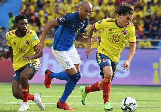 pg电子模拟器-政策放宽+合伙包机 英超终于化解“南美红名危机”？